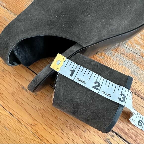 Alexander Wang suede block heel sandals - Picture 9 of 12